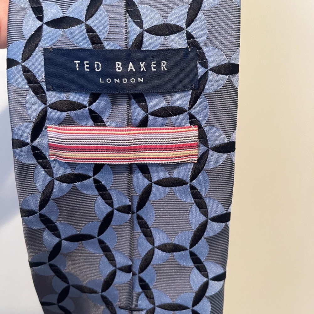 Ted Baker Hexagonal Patterned Tie in Blue and Bla… - image 3